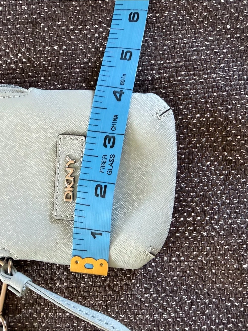 DKNY Mint Leather Wristlet Phone Pouch in Pale Green